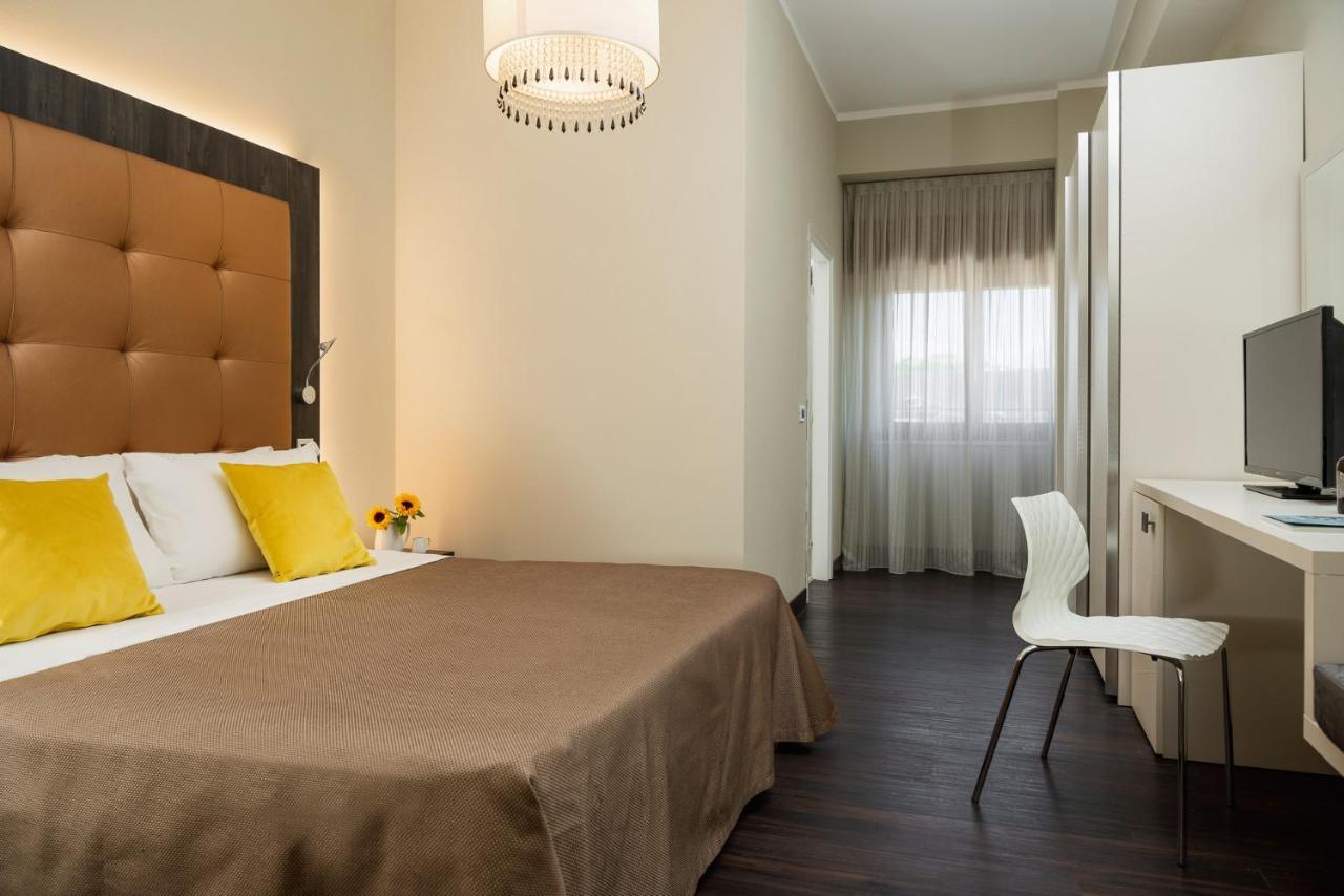 Hotel Lalla Beauty & Relax Cesenatico Buitenkant foto