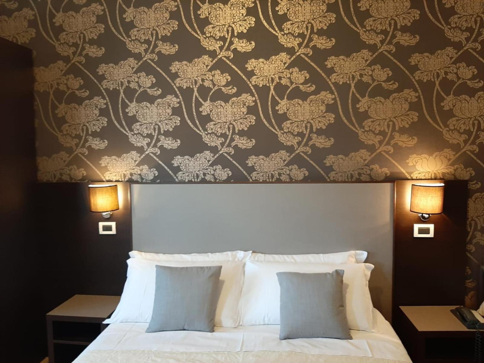 Hotel Lalla Beauty & Relax Cesenatico Buitenkant foto
