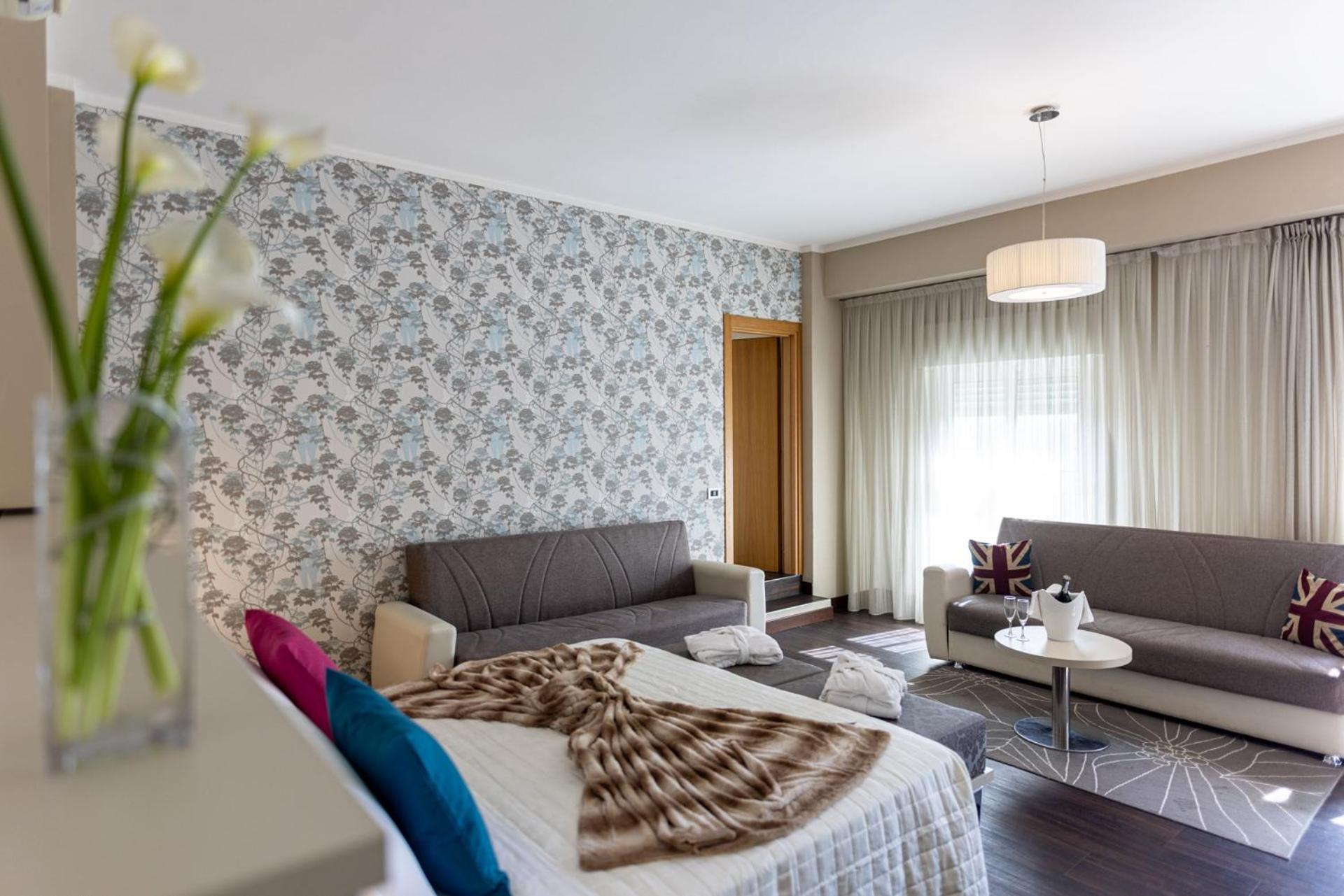 Hotel Lalla Beauty & Relax Cesenatico Buitenkant foto