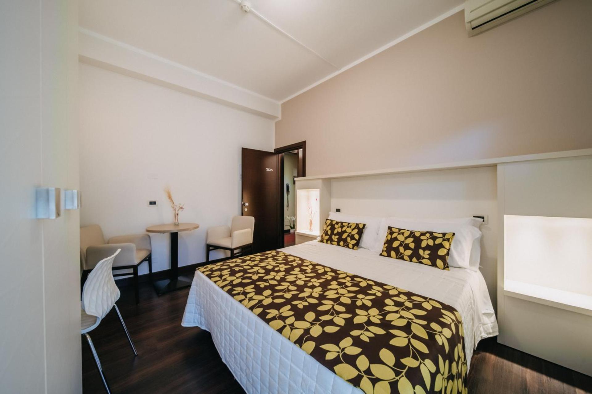 Hotel Lalla Beauty & Relax Cesenatico Buitenkant foto